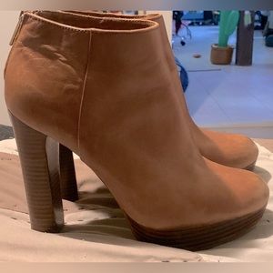 Michael Kors Tan Leather Heels